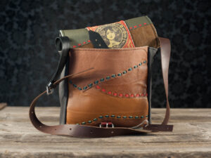 Skórzana torba listonoszka A4 handmade Śladem Kota